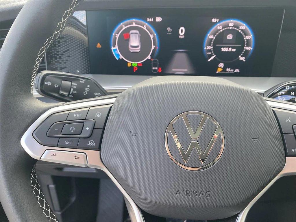 new 2025 Volkswagen Tiguan car, priced at $33,619