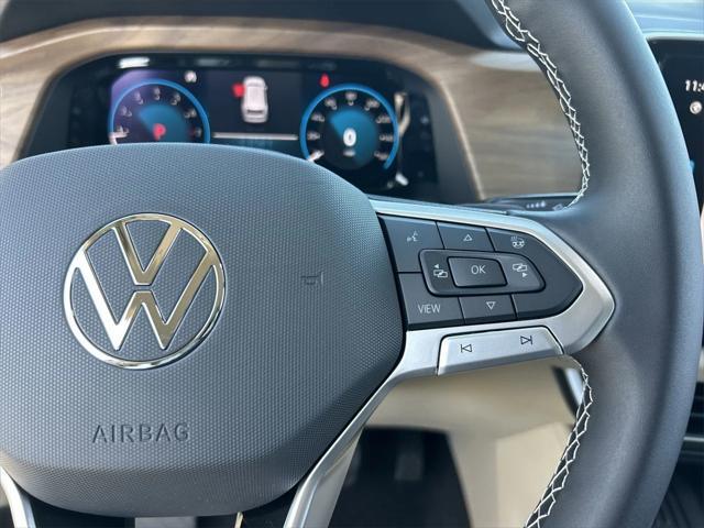 new 2025 Volkswagen Atlas car, priced at $36,704