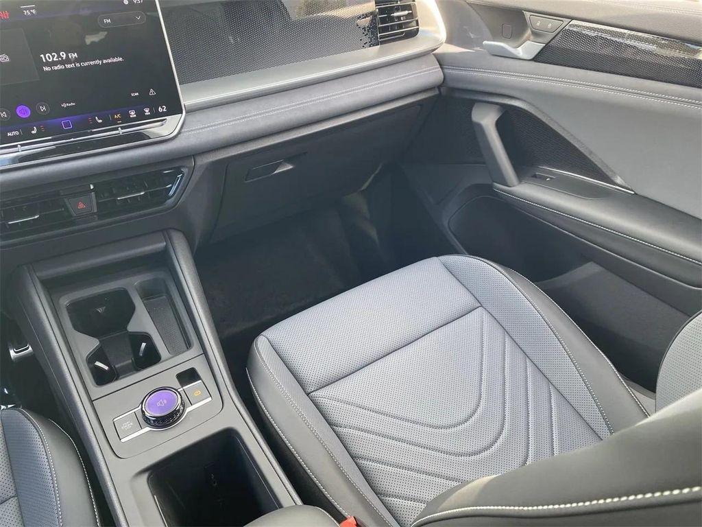 new 2026 Volkswagen Tiguan car, priced at $38,802