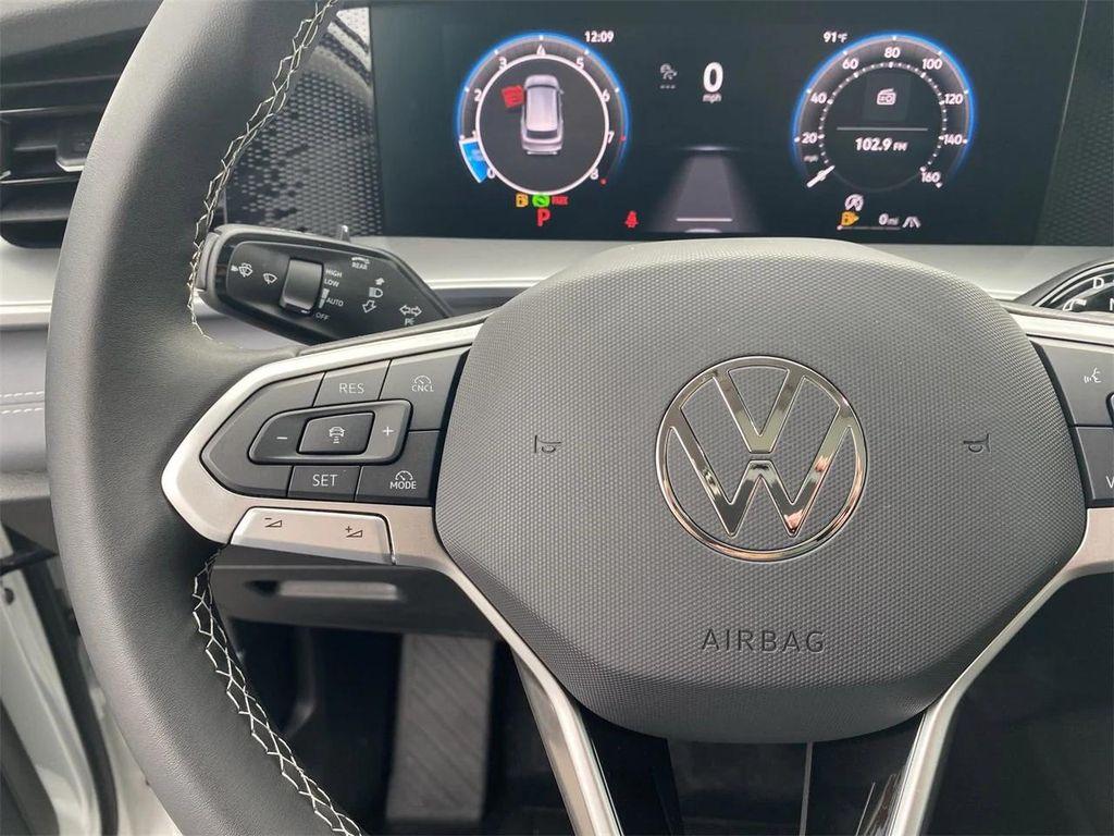 new 2025 Volkswagen Tiguan car, priced at $34,225