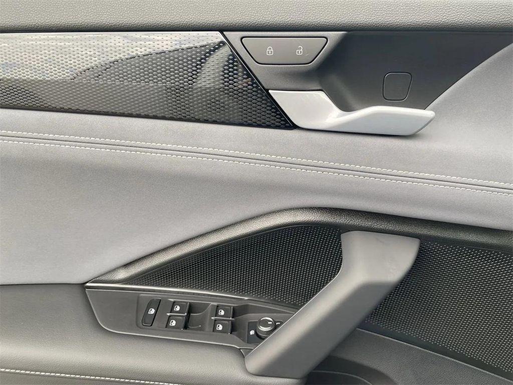 new 2025 Volkswagen Tiguan car, priced at $34,225