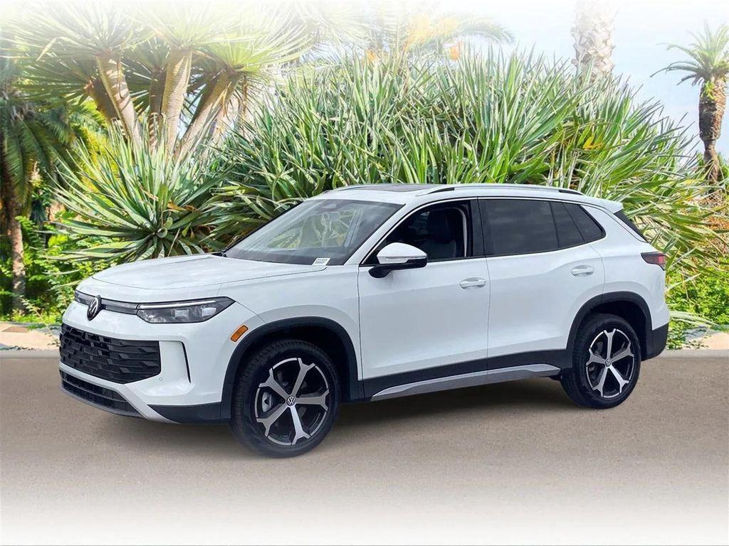 new 2025 Volkswagen Tiguan car, priced at $34,225