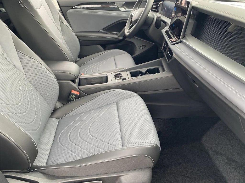 new 2025 Volkswagen Tiguan car, priced at $34,225