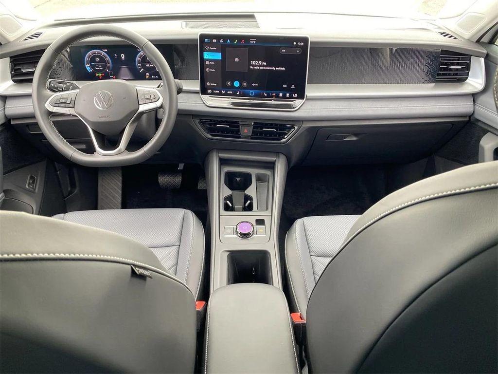 new 2025 Volkswagen Tiguan car, priced at $34,225