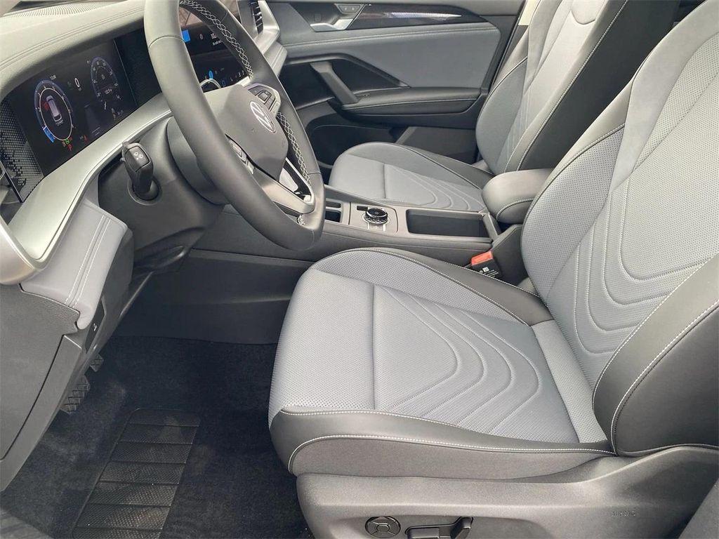 new 2025 Volkswagen Tiguan car, priced at $34,225