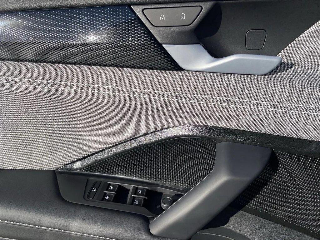 new 2026 Volkswagen Tiguan car, priced at $32,187