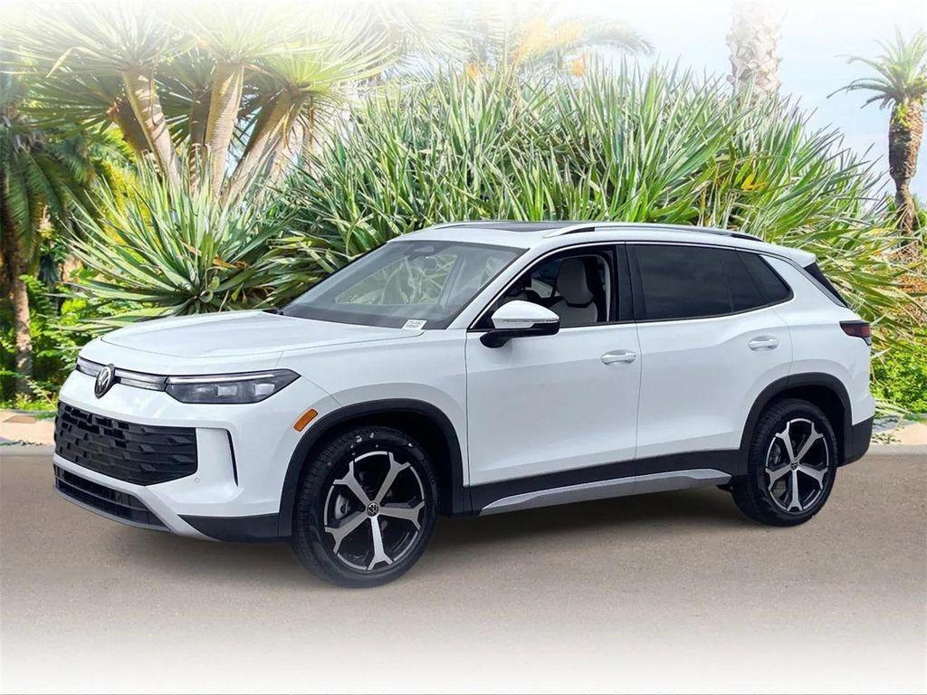 new 2025 Volkswagen Tiguan car, priced at $32,530