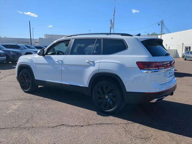 new 2025 Volkswagen Atlas car, priced at $44,856