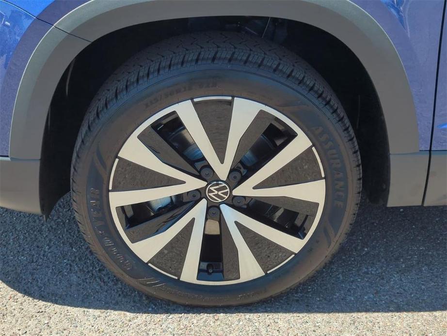 new 2024 Volkswagen Taos car, priced at $28,799