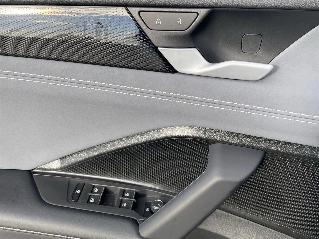 new 2025 Volkswagen Tiguan car, priced at $32,309
