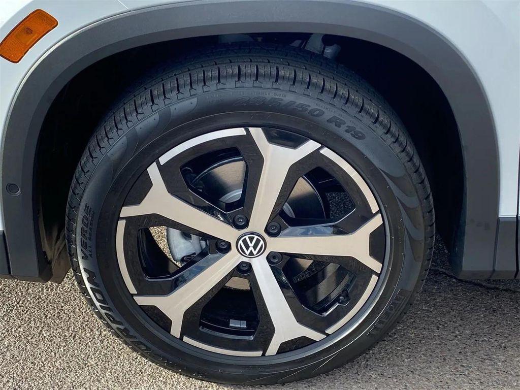 new 2025 Volkswagen Tiguan car, priced at $32,309