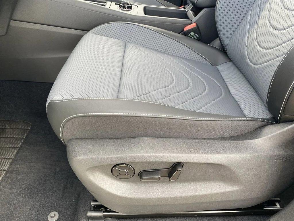 new 2025 Volkswagen Tiguan car, priced at $32,309