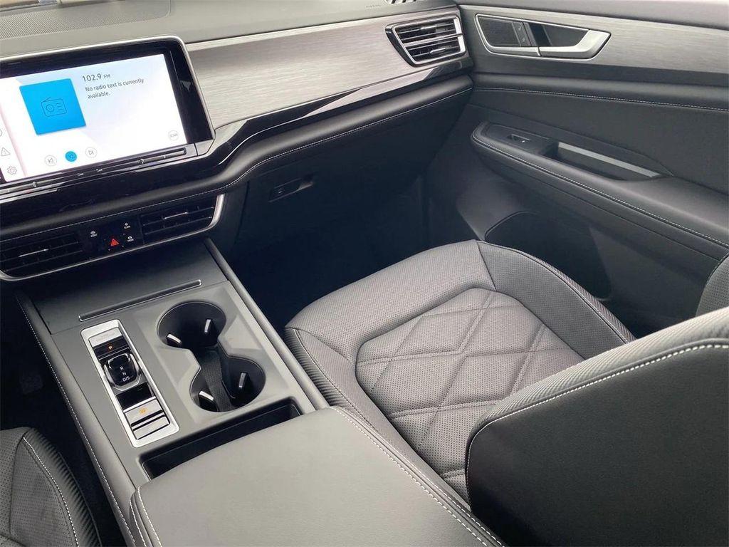 new 2026 Volkswagen Atlas Cross Sport car, priced at $40,026