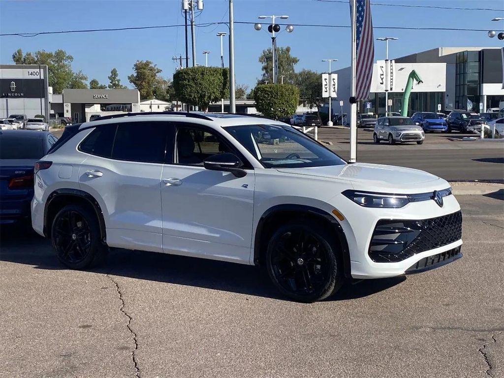 new 2026 Volkswagen Tiguan car, priced at $38,675