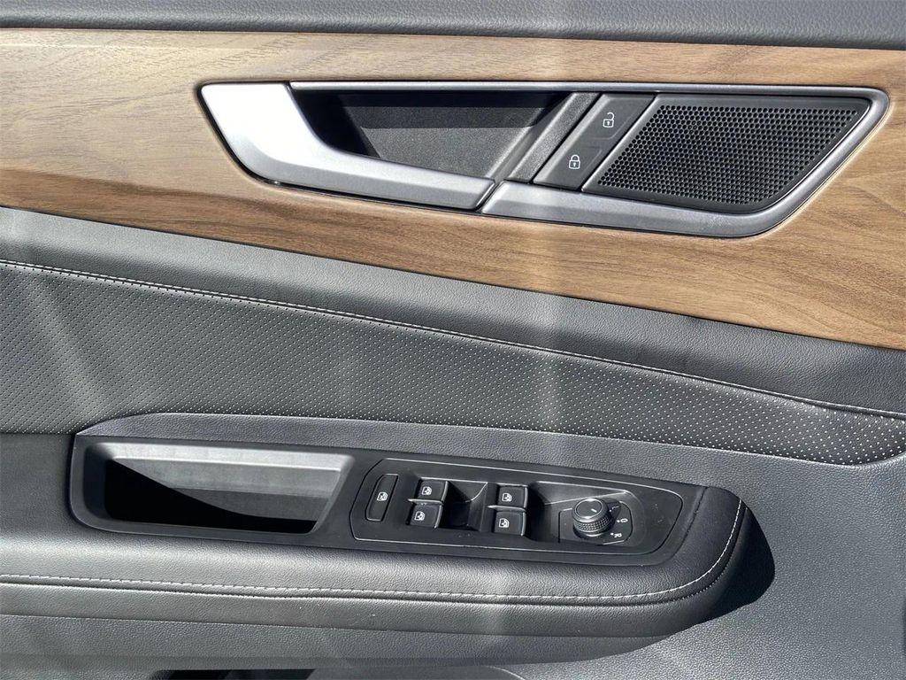 new 2026 Volkswagen Atlas car, priced at $41,127