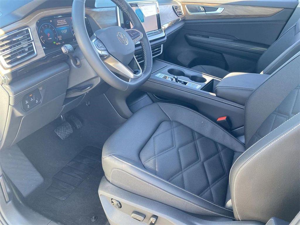 new 2026 Volkswagen Atlas car, priced at $41,127
