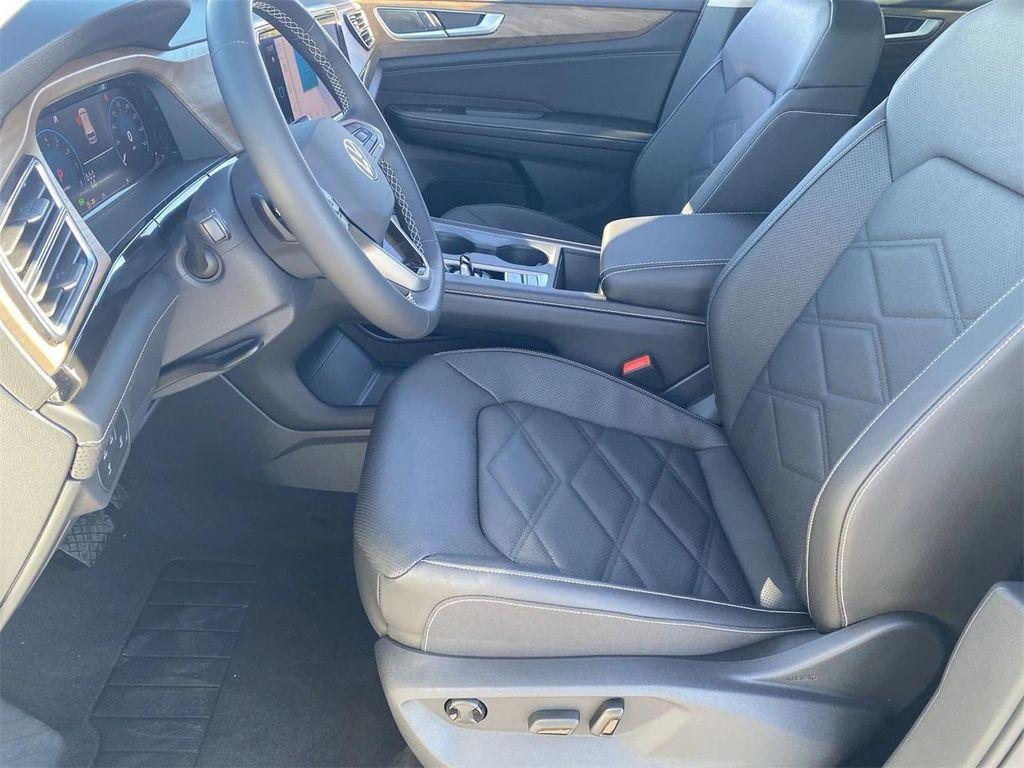 new 2026 Volkswagen Atlas car, priced at $41,127