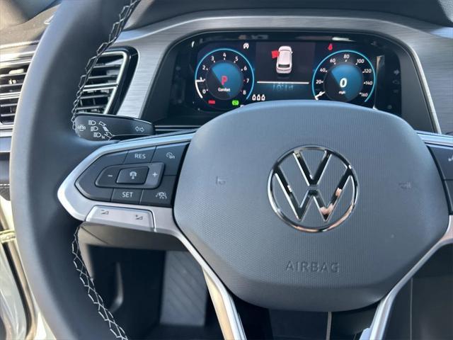 new 2025 Volkswagen Atlas Cross Sport car, priced at $40,083