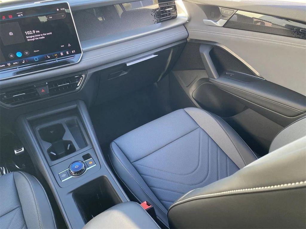 new 2026 Volkswagen Tiguan car, priced at $39,207