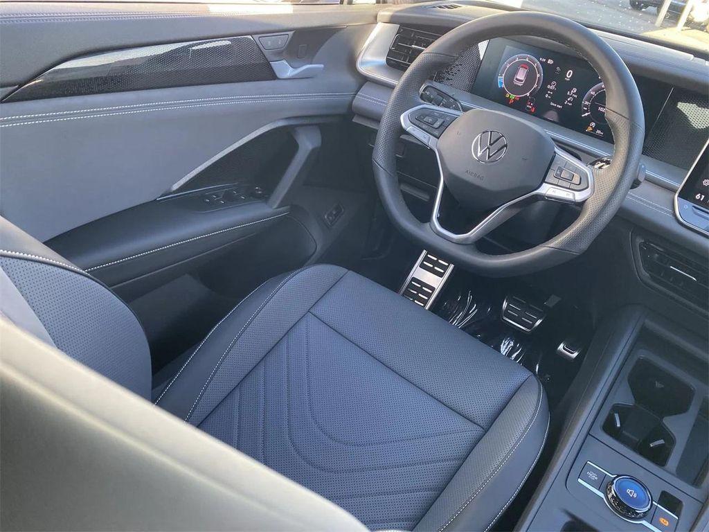 new 2026 Volkswagen Tiguan car, priced at $39,207