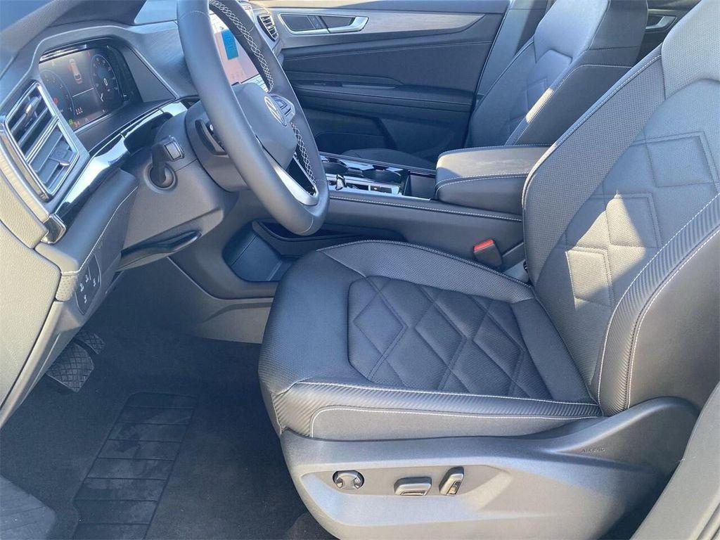 new 2026 Volkswagen Atlas Cross Sport car, priced at $46,607