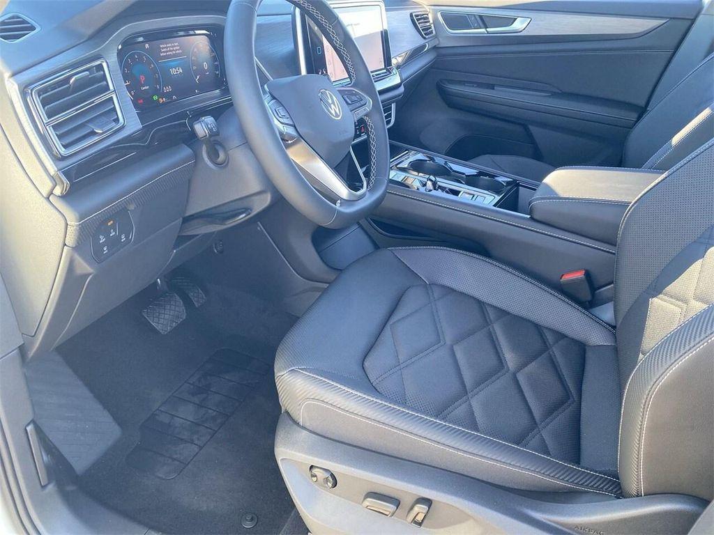 new 2026 Volkswagen Atlas Cross Sport car, priced at $46,607