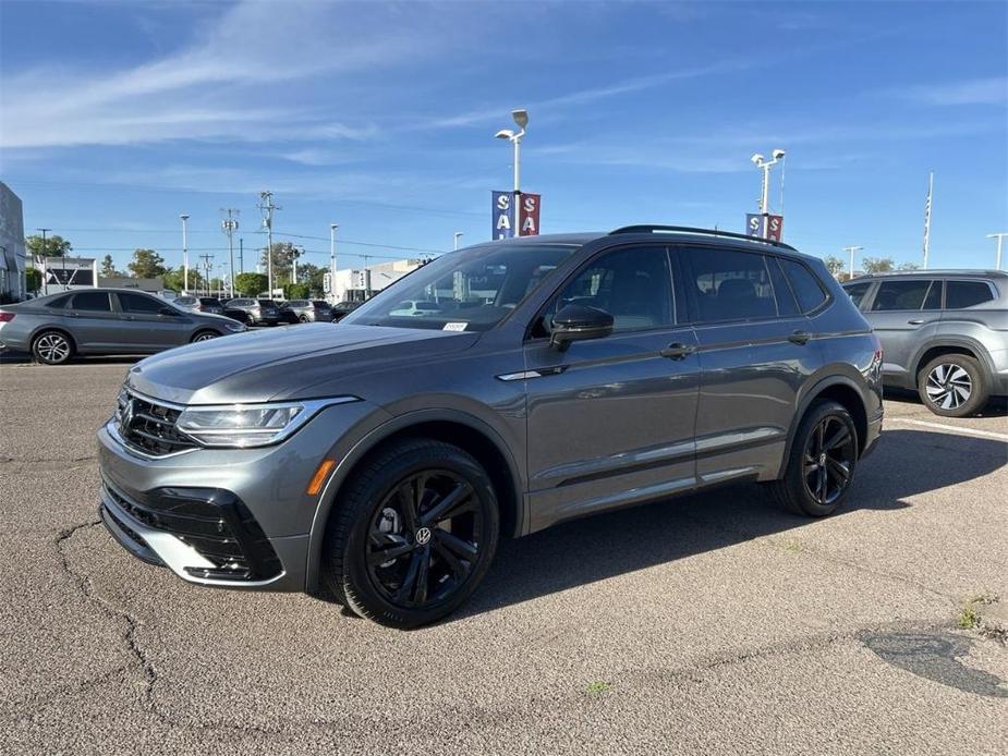 new 2024 Volkswagen Tiguan car, priced at $32,864