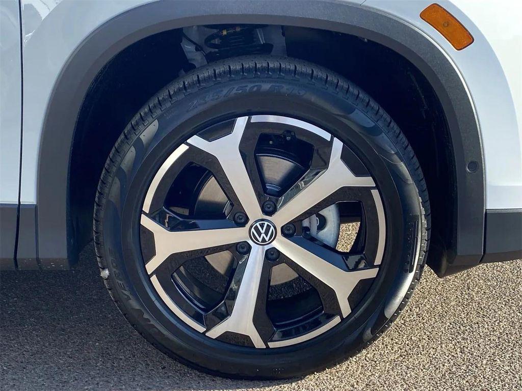 new 2025 Volkswagen Tiguan car, priced at $31,741