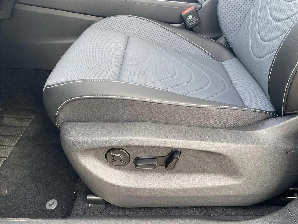 new 2025 Volkswagen Tiguan car, priced at $34,898