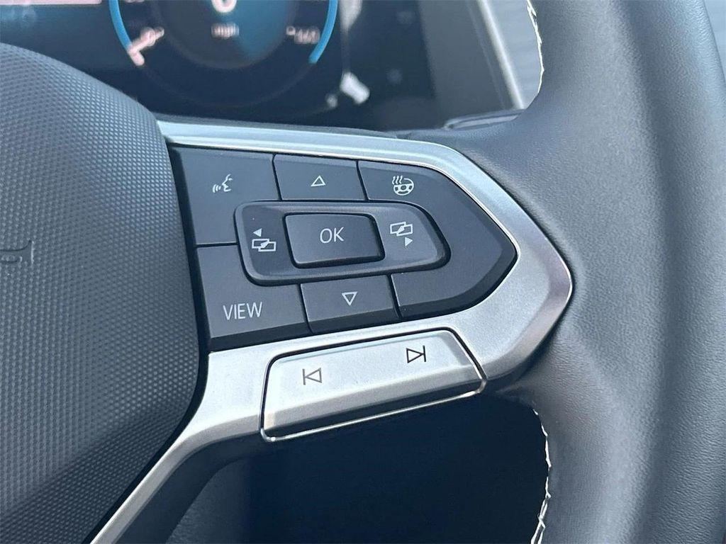 new 2025 Volkswagen Atlas Cross Sport car, priced at $32,633