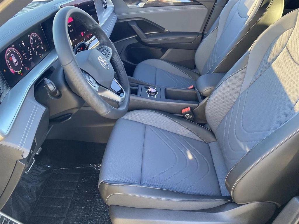 new 2026 Volkswagen Tiguan car, priced at $38,802