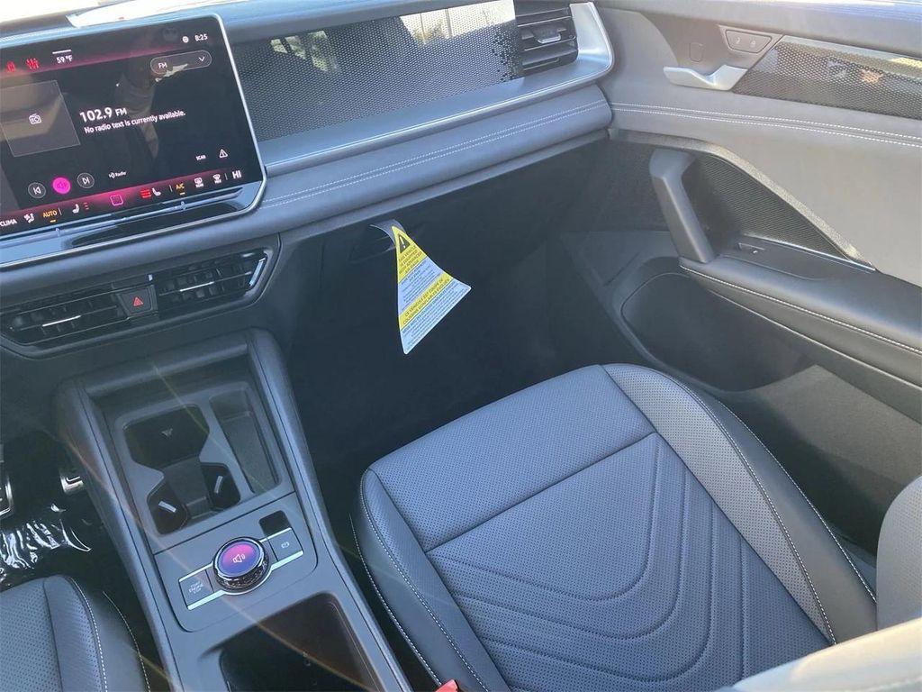 new 2026 Volkswagen Tiguan car, priced at $38,802