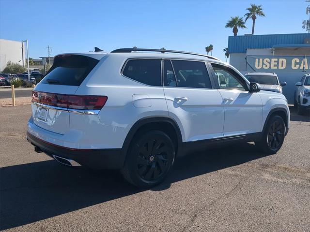 new 2025 Volkswagen Atlas car, priced at $44,856