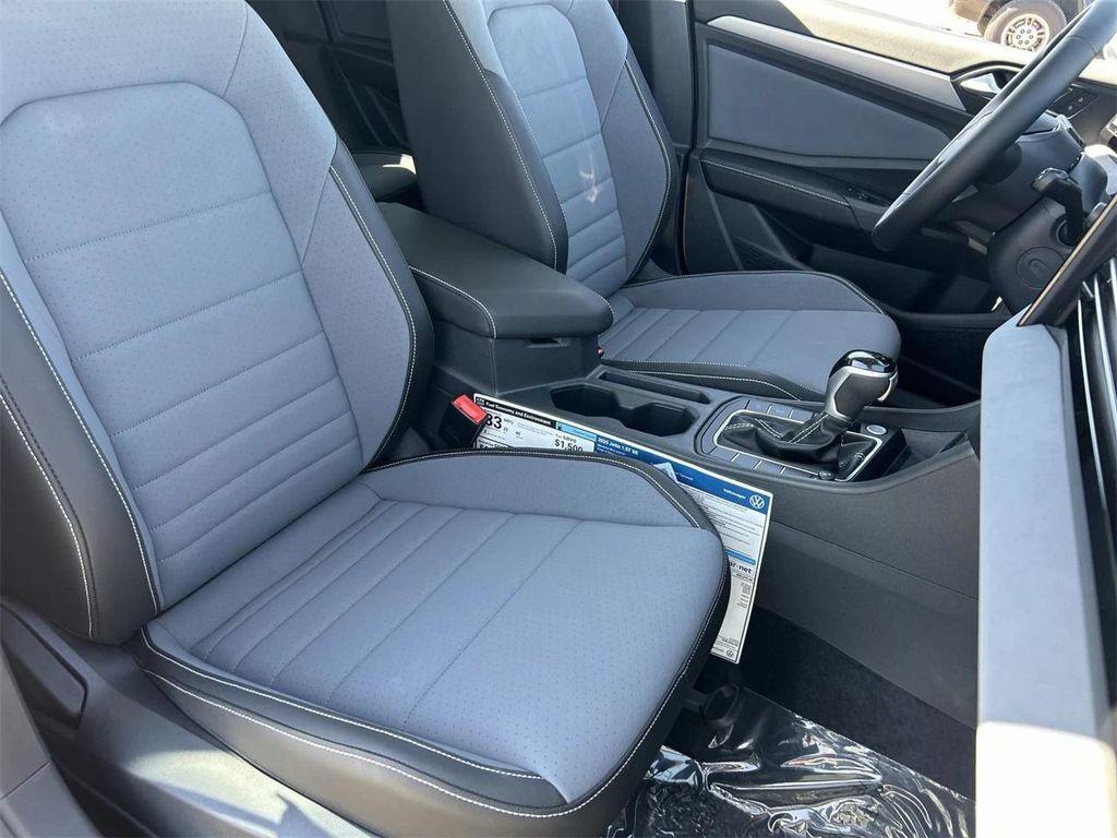 new 2025 Volkswagen Jetta car, priced at $25,894