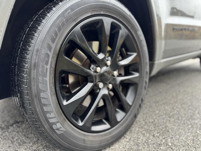 used 2021 Jeep Grand Cherokee car, priced at $26,996
