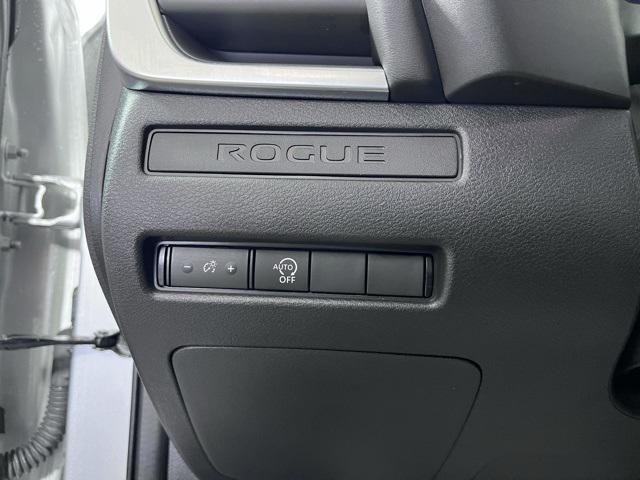 used 2024 Nissan Rogue car, priced at $22,700