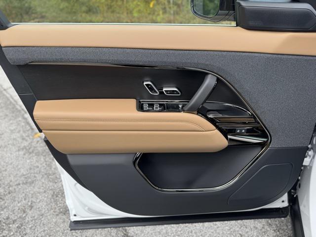 new 2025 Land Rover Range Rover Sport car, priced at $95,140