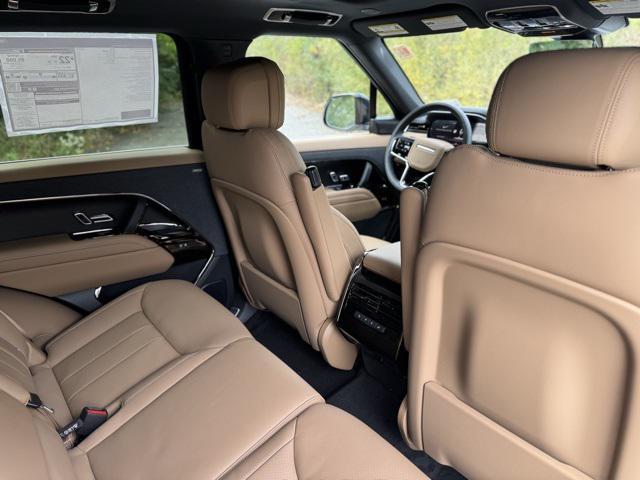 new 2025 Land Rover Range Rover Sport car, priced at $95,140