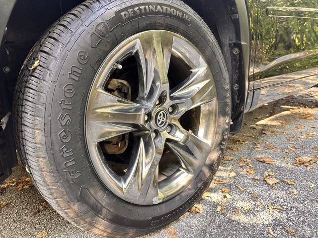 used 2017 Toyota Highlander car, priced at $23,500