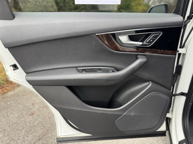 used 2017 Audi Q7 car, priced at $14,897