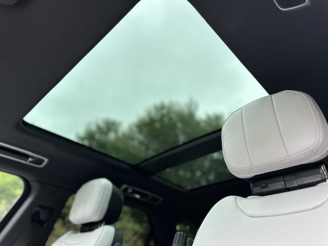 used 2024 Land Rover Range Rover Sport car, priced at $85,000