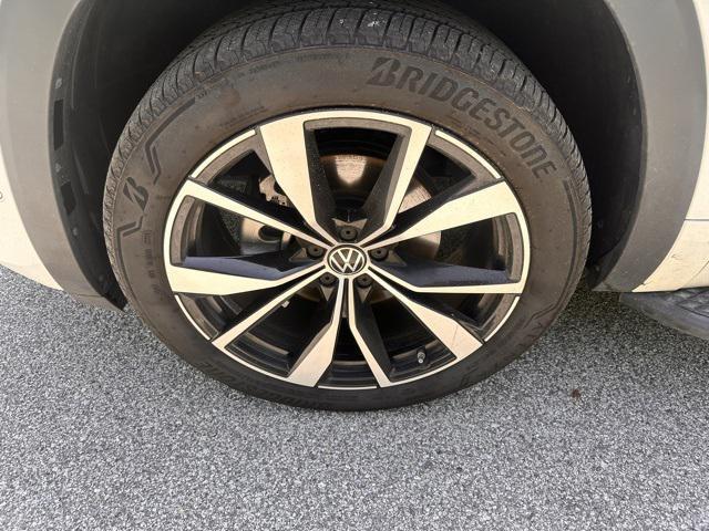 used 2024 Volkswagen Atlas Cross Sport car, priced at $48,780