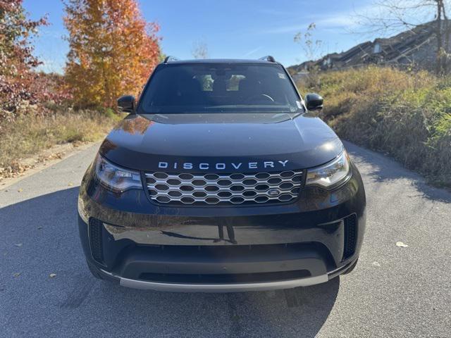 new 2025 Land Rover Discovery car, priced at $69,093