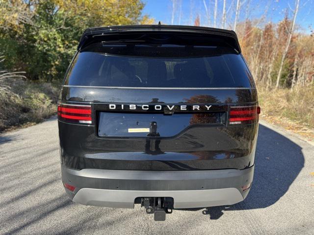 new 2025 Land Rover Discovery car, priced at $69,093