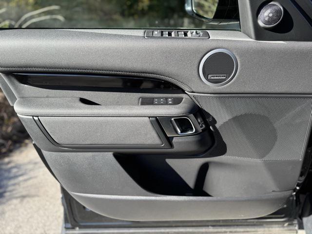 new 2025 Land Rover Discovery car, priced at $69,093