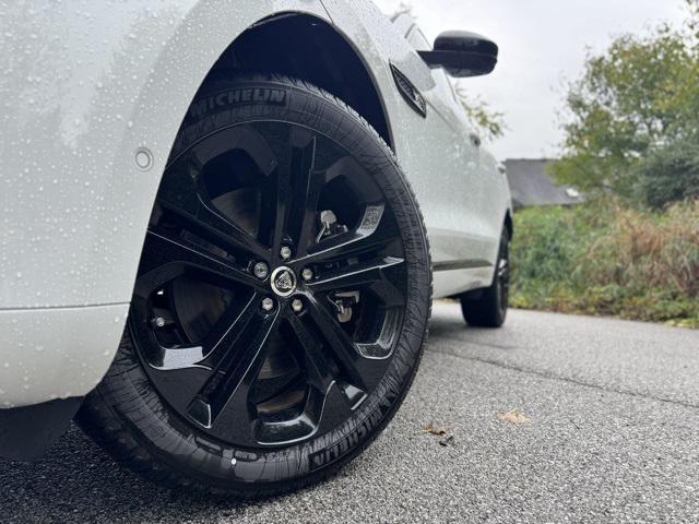 new 2026 Jaguar F-PACE car, priced at $66,808