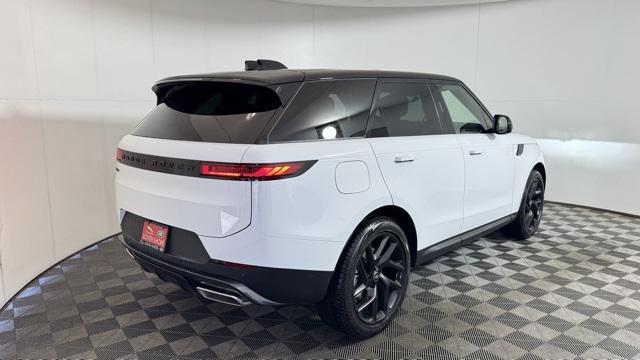 new 2025 Land Rover Range Rover Sport car, priced at $92,920