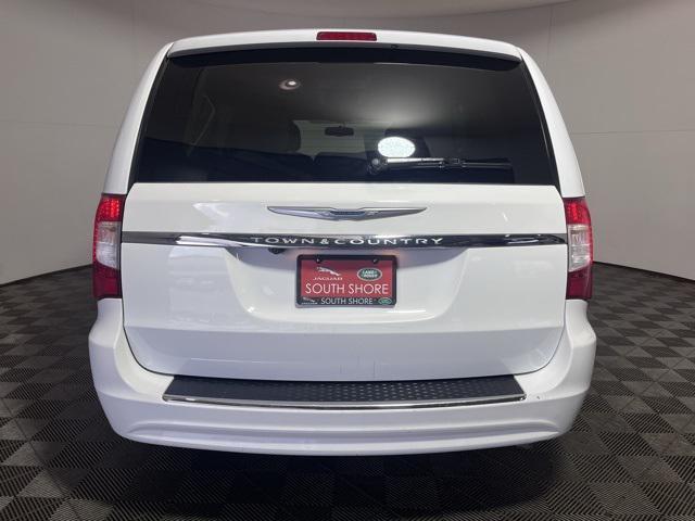 used 2015 Chrysler Town & Country car, priced at $9,900