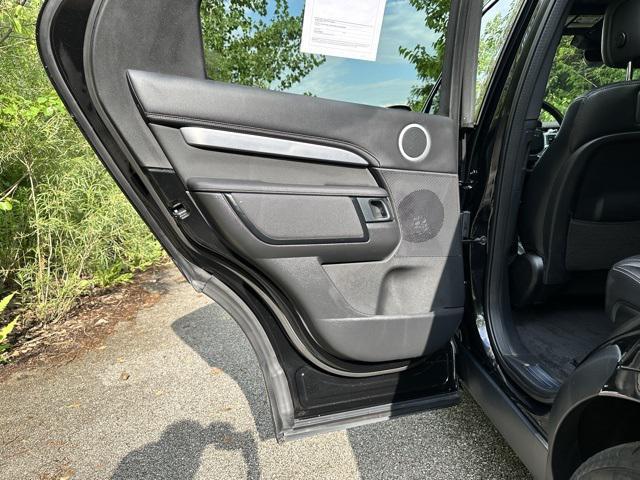 used 2024 Land Rover Discovery car, priced at $57,700