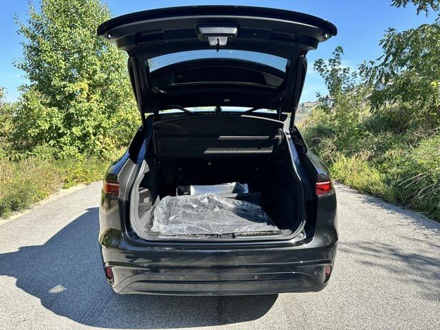 used 2022 Jaguar F-PACE car, priced at $35,989